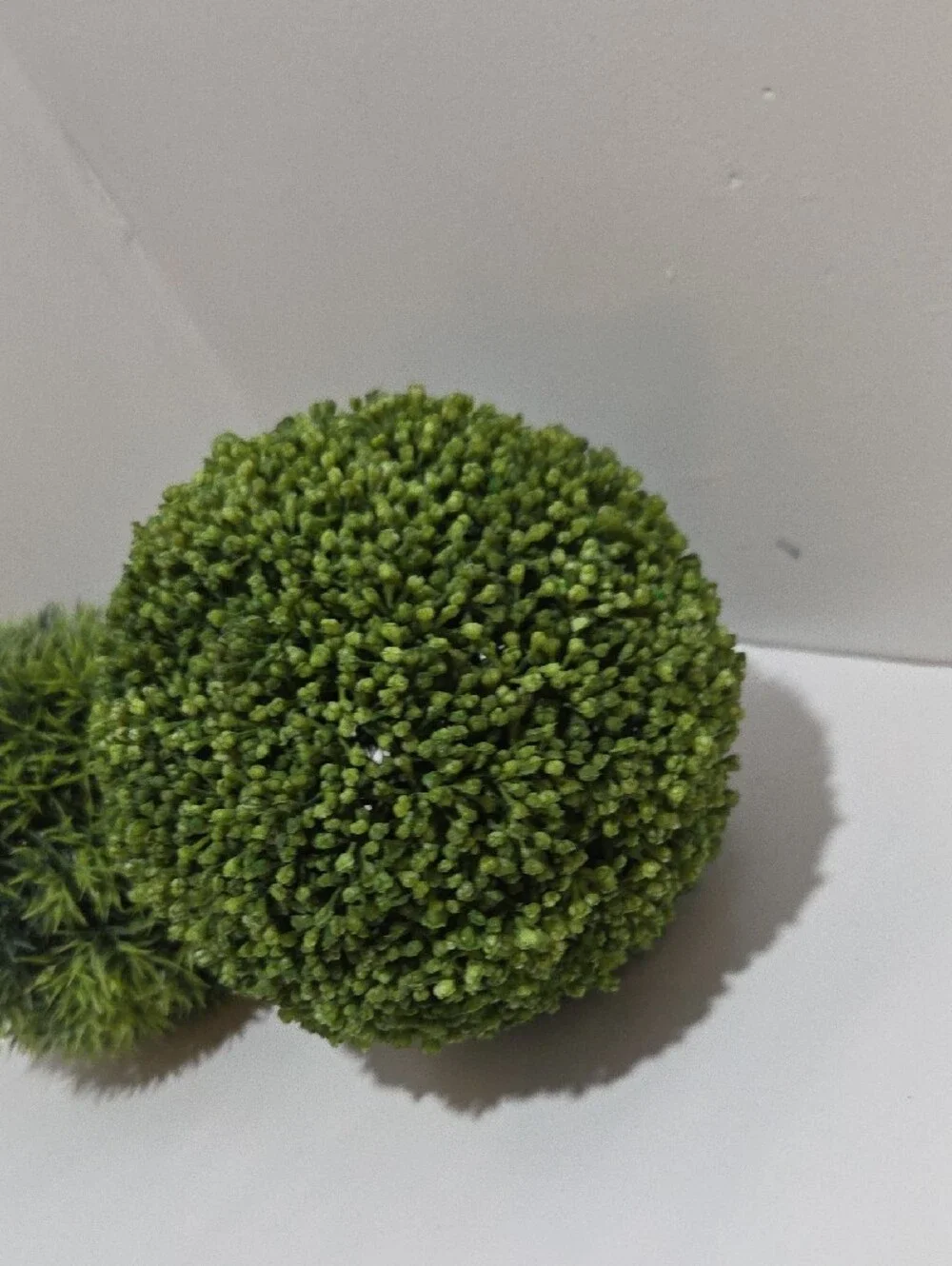 Green Decorative Topiary Balls - Artificial Moss Spheres